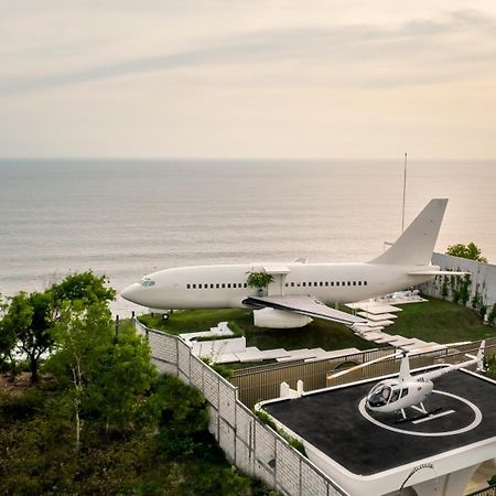 Private Jet Villa Uluwatu Exterior photo