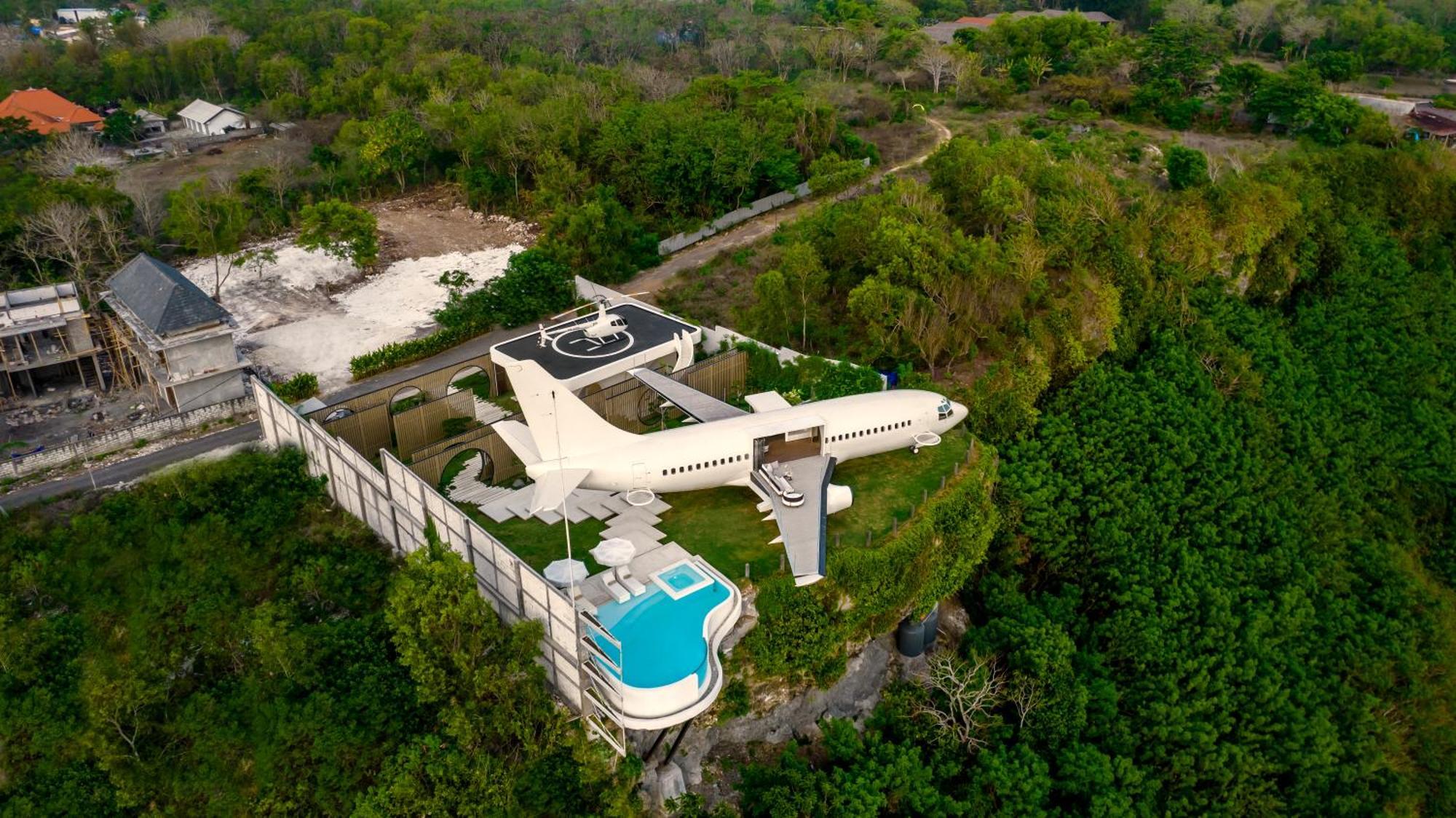 Private Jet Villa Uluwatu Exterior photo